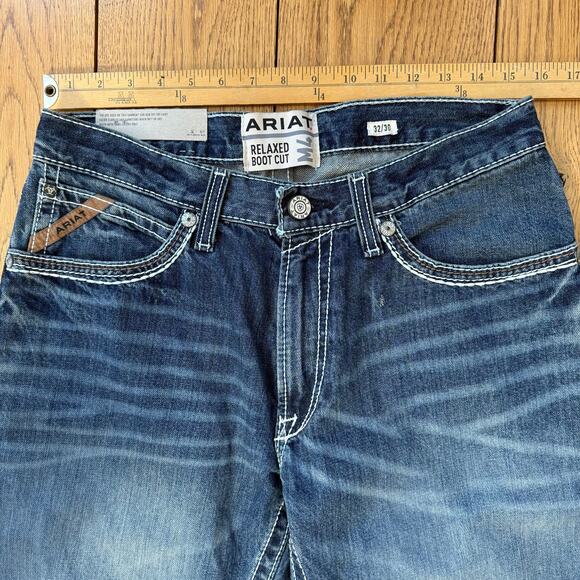 Ariat M4 Low Rise Coltrane Relaxed Boot Cut Jeans Mens SZ 32X30 - Picture 5 of 8
